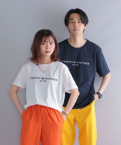 TOMMY HILFIGER(トミーヒルフィガー)の「*TOMMY HILFIGER: CORE TOMMY LOGO TEE(Tシャツ/カットソー・メンズ・ホワイト/ネイビー・MEDIUM/LARGE/X-LARGE/XX-LARGE)」の6枚目の写真