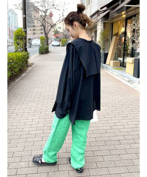 Ungrid(アングリッド)の「【WEB限定】ヨークデザインノーカラーシャツ(シャツ/ブラウス・レディース・オレンジ/ライトグリーン/オフホワイト/ブラック・FREE)」の13枚目の写真