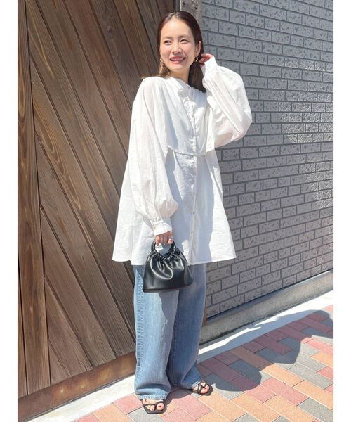 Ungrid(アングリッド)の「【WEB限定】ヨークデザインノーカラーシャツ(シャツ/ブラウス・レディース・オレンジ/ライトグリーン/オフホワイト/ブラック・FREE)」の18枚目の写真