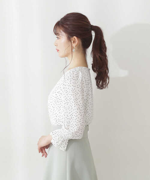 PROPORTION BODY DRESSING（プロポーションボディドレッシング）の「ハートネックシャーリングブラウス / 1212110307（シャツ/ブラウス・レディース・ホワイト系その他/ブルー/オフホワイト・SMALL/MEDIUM）」の16枚目の写真