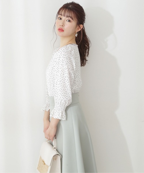 PROPORTION BODY DRESSING（プロポーションボディドレッシング）の「ハートネックシャーリングブラウス / 1212110307（シャツ/ブラウス・レディース・ホワイト系その他/ブルー/オフホワイト・SMALL/MEDIUM）」の5枚目の写真