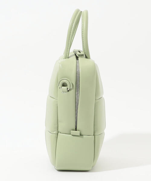 TOMORROWLAND （トゥモローランド）の「■【別注】ADD CULUMN×TOMORROWLAND PUFF ハンドバッグ（ショルダーバッグ・レディース・ライトグリーン/ホワイト/チャコールグレー・FREE）」の5枚目の写真