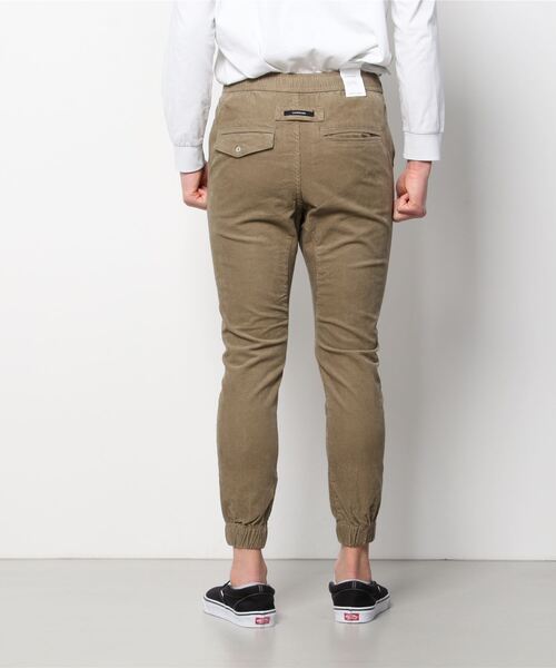 ZANEROBE(ゼインローブ)の「ZANEROBE(ゼインローブ) sureshot cord jogger(その他パンツ・メンズ・カーキ・30/29)」の3枚目の写真