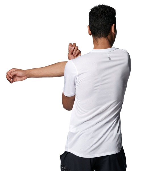 UNDER ARMOUR(アンダーアーマー)の「UAスピードストライド メッシュ ショートスリーブ Tシャツ グラフィック(ランニング/メンズ)(Tシャツ/カットソー・メンズ・ブラック/ホワイト・S/3XL/L/XXL/XL/M)」の10枚目の写真