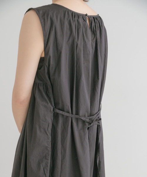 ITEMS URBANRESEARCH（アイテムズ アーバンリサーチ）の「ギャザーワンピース（ワンピース・レディース・ブラック/ベージュ/イエロー/ブルー・FREE）」の9枚目の写真