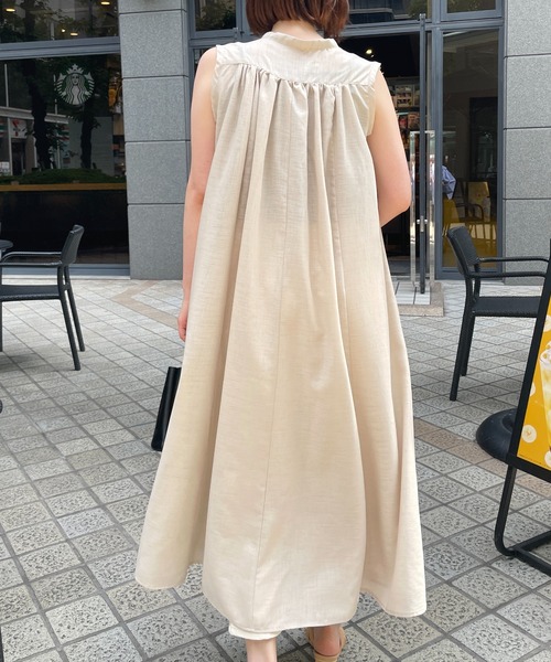 StyleSea（スタイルシー）の「スラブジョーゼットギャザージレワンピース（ワンピース・レディース・ホワイト/ブラック/ベージュ/オリーブ・MEDIUM）」の8枚目の写真