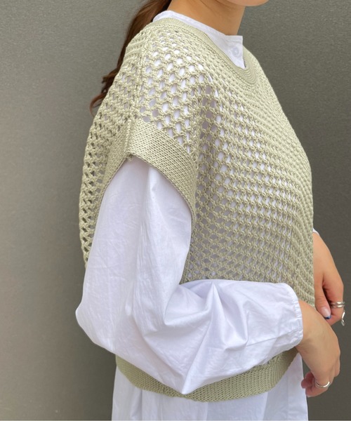 Meli rich（メリーリッチ）の「リネンタッチフィッシュネットベスト（ベスト・レディース・ブラック/ベージュ/アイボリー/ミント・MEDIUM）」の8枚目の写真