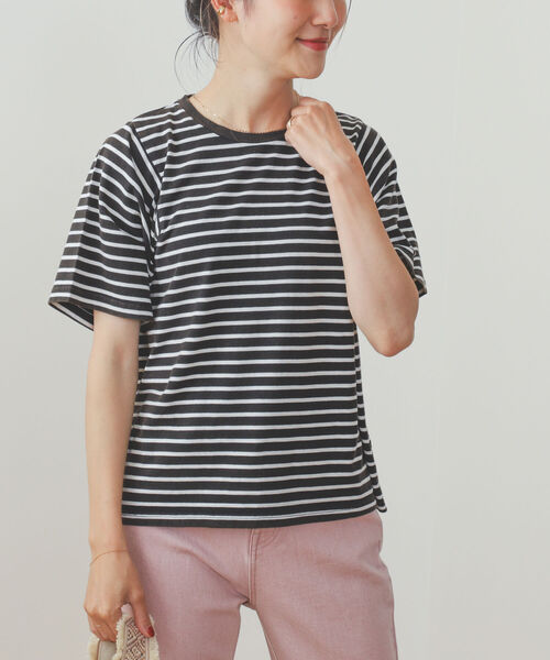 BEAMS HEART（ビームスハート）の「BEAMS HEART / 変形アームホール ボーダープルオーバー（Tシャツ/カットソー・レディース・ブラック/オフホワイト/オリーブ・FREE）」の14枚目の写真