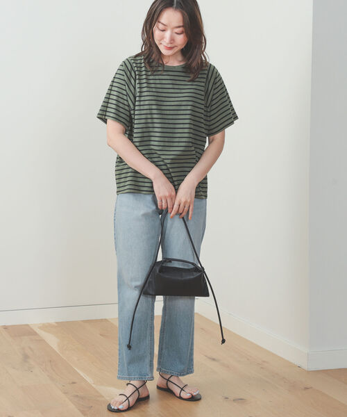 BEAMS HEART（ビームスハート）の「BEAMS HEART / 変形アームホール ボーダープルオーバー（Tシャツ/カットソー・レディース・ブラック/オフホワイト/オリーブ・FREE）」の21枚目の写真