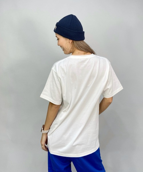 X-girl（エックスガール）の「【ムラサキスポーツ別注】X-GIRL/エックスガール  ビッグシルエット/オーバーサイズ/カレッジ風ロゴTシャツ   105221011022（Tシャツ/カットソー・レディース・ホワイト/ブラック/ベージュ/グレー/グリーン・M/L/XL）」の7枚目の写真