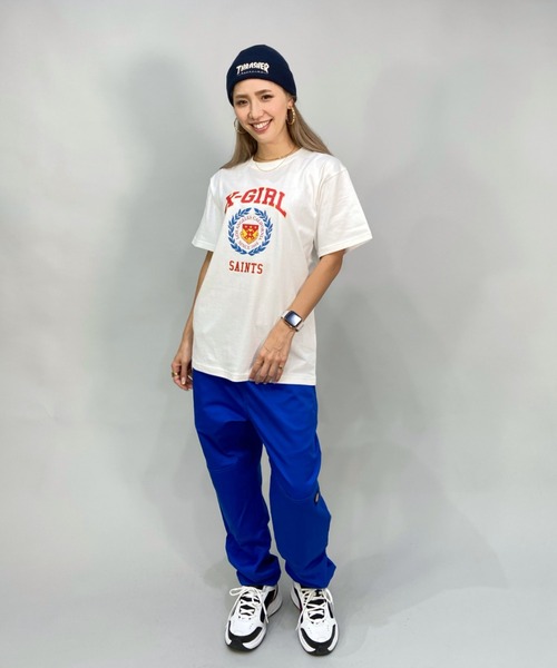 X-girl（エックスガール）の「【ムラサキスポーツ別注】X-GIRL/エックスガール  ビッグシルエット/オーバーサイズ/カレッジ風ロゴTシャツ   105221011022（Tシャツ/カットソー・レディース・ホワイト/ブラック/ベージュ/グレー/グリーン・M/L/XL）」の8枚目の写真