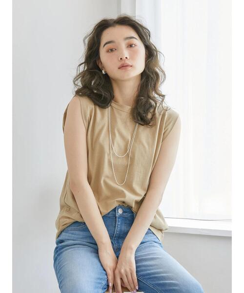 AMERICAN HOLIC（アメリカンホリック）の「ショルダータックフレンチスリーブカットプルオーバー（Tシャツ/カットソー・レディース・チャコールグレー/ベージュ/オフホワイト/ブルー・M/L）」の7枚目の写真