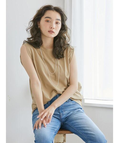 AMERICAN HOLIC（アメリカンホリック）の「ショルダータックフレンチスリーブカットプルオーバー（Tシャツ/カットソー・レディース・チャコールグレー/ベージュ/オフホワイト/ブルー・M/L）」の9枚目の写真