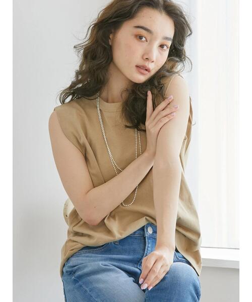 AMERICAN HOLIC（アメリカンホリック）の「ショルダータックフレンチスリーブカットプルオーバー（Tシャツ/カットソー・レディース・チャコールグレー/ベージュ/オフホワイト/ブルー・M/L）」の10枚目の写真