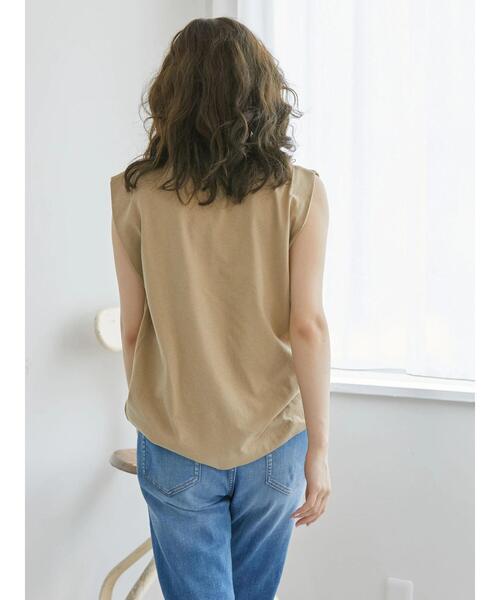 AMERICAN HOLIC（アメリカンホリック）の「ショルダータックフレンチスリーブカットプルオーバー（Tシャツ/カットソー・レディース・チャコールグレー/ベージュ/オフホワイト/ブルー・M/L）」の13枚目の写真