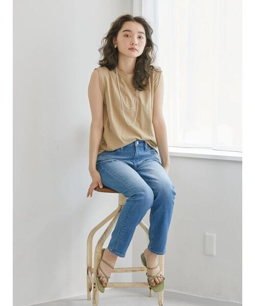 AMERICAN HOLIC（アメリカンホリック）の「ショルダータックフレンチスリーブカットプルオーバー（Tシャツ/カットソー・レディース・チャコールグレー/ベージュ/オフホワイト/ブルー・M/L）」の16枚目の写真