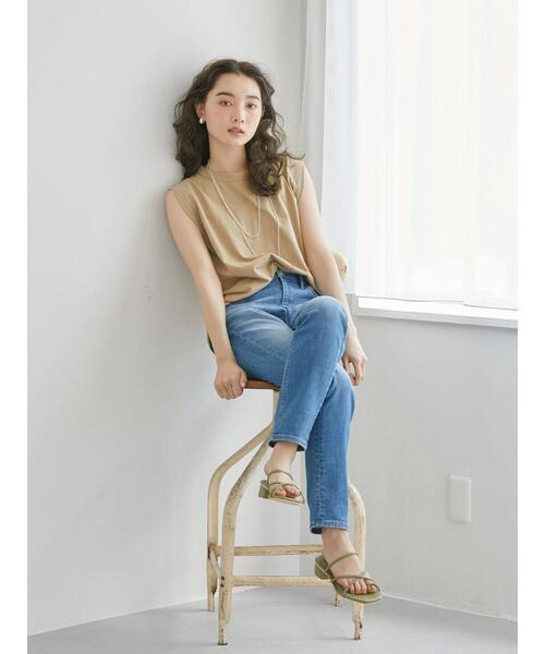 AMERICAN HOLIC（アメリカンホリック）の「ショルダータックフレンチスリーブカットプルオーバー（Tシャツ/カットソー・レディース・チャコールグレー/ベージュ/オフホワイト/ブルー・M/L）」の17枚目の写真