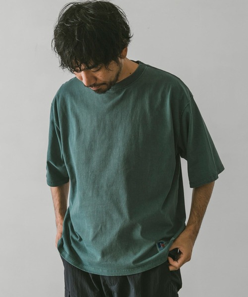 Russell Athletic（ラッセルアスレティック）の「『別注』RUSSELL ATHLETIC×DOORS　オーバーダイヘビーオンスTシャツ（Tシャツ/カットソー・メンズ・グリーン/ホワイト系その他/ブルー系その他/スミクロ・MEDIUM/LARGE/X-LARGE）」の15枚目の写真