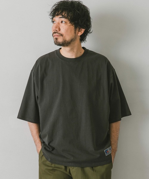 Russell Athletic（ラッセルアスレティック）の「『別注』RUSSELL ATHLETIC×DOORS　オーバーダイヘビーオンスTシャツ（Tシャツ/カットソー・メンズ・グリーン/ホワイト系その他/ブルー系その他/スミクロ・MEDIUM/LARGE/X-LARGE）」の17枚目の写真