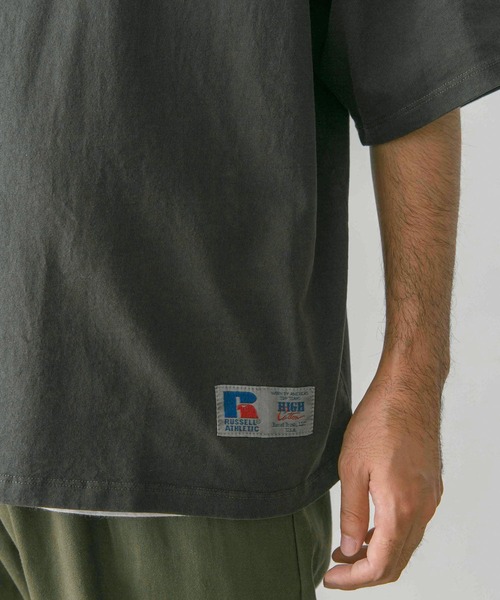 Russell Athletic（ラッセルアスレティック）の「『別注』RUSSELL ATHLETIC×DOORS　オーバーダイヘビーオンスTシャツ（Tシャツ/カットソー・メンズ・グリーン/ホワイト系その他/ブルー系その他/スミクロ・MEDIUM/LARGE/X-LARGE）」の20枚目の写真