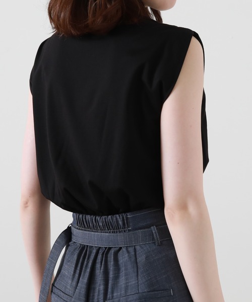 Cheek（チーク）の「ドレープノースリカットソー（Tシャツ/カットソー・レディース・チャコールグレー/オフホワイト/ブラック・MEDIUM）」の5枚目の写真