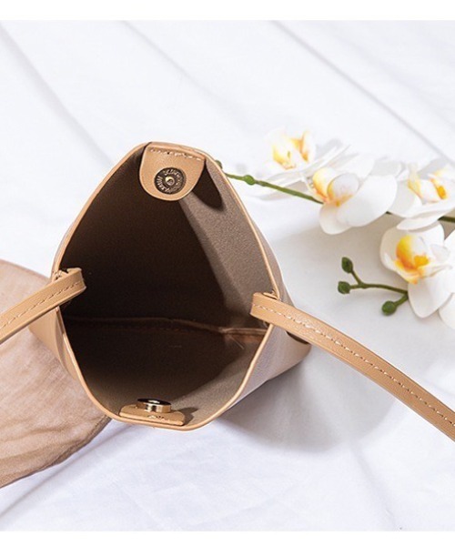 Dream garden(ドリームガーデン)の「0’s ミニショルダーバッグ・ポーチ(ショルダーバッグ・レディース・カーキ/イエロー/アイボリー/ブラウン/ブラック・FREE)」の14枚目の写真