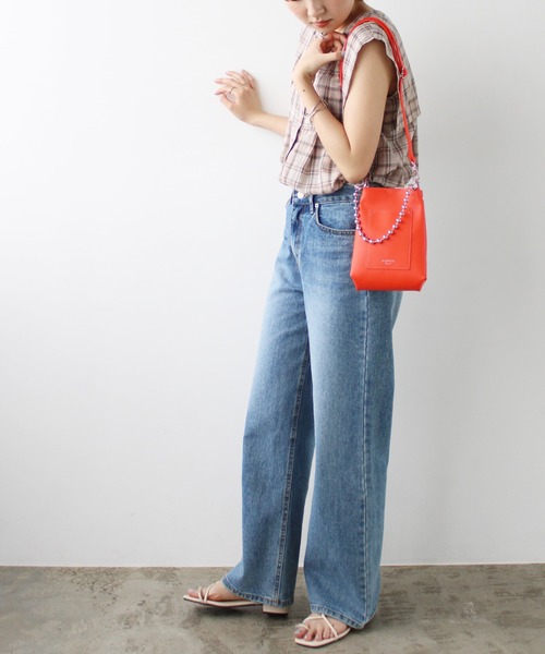 GeeRA（ジーラ）の「ボールチェーン2WAYミニバッグ（ショルダーバッグ・レディース・ブラック/アイボリー/オレンジ/ブルー・FREE）」の11枚目の写真