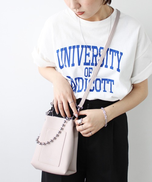 GeeRA（ジーラ）の「ボールチェーン2WAYミニバッグ（ショルダーバッグ・レディース・ブラック/アイボリー/オレンジ/ブルー・FREE）」の5枚目の写真