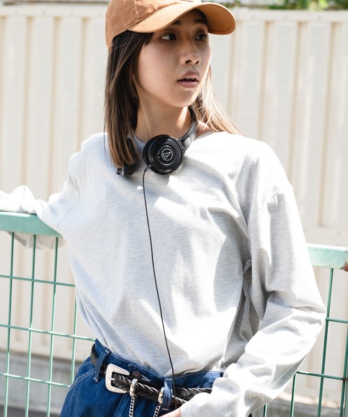 Blue Standard (ブルースタンダード)の「【BLUE STANDARD/ブルースタンダード】ZEROSTAIN ゼロステイン 汗染みの目立ちにくいTシャツ クルーネックロンT UVカット 撥水性 汗シミ防止加工(Tシャツ/カットソー・メンズ・ホワイト/ネイビー/ブラック/オリーブ/杢グレー・LARGE/X-LARGE/MEDIUM)」の4枚目の写真