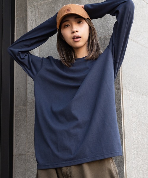 Blue Standard (ブルースタンダード)の「【BLUE STANDARD/ブルースタンダード】ZEROSTAIN ゼロステイン 汗染みの目立ちにくいTシャツ クルーネックロンT UVカット 撥水性 汗シミ防止加工(Tシャツ/カットソー・メンズ・ホワイト/ネイビー/ブラック/オリーブ/杢グレー・LARGE/X-LARGE/MEDIUM)」の5枚目の写真