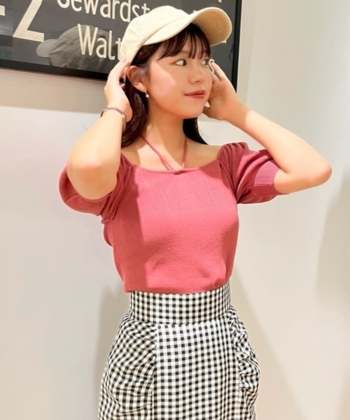 FREE'S MART（フリーズマート）の「◆2Wayデコルテリボンショート丈ニット（ニット/セーター・レディース・ブラック/ホワイト/ピンク・FREE）」の3枚目の写真