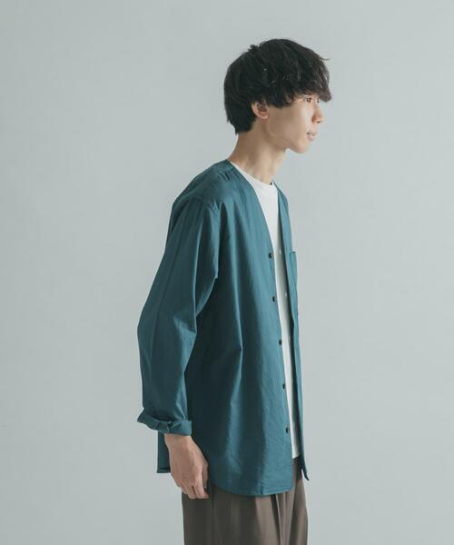 FORK&SPOON(フォークアンドスプーン)の「FORK&SPOON ノーカラーロングスリーブシャツ(シャツ/ブラウス・メンズ・ベージュ系その他/グリーン系その他・4/5)」の7枚目の写真
