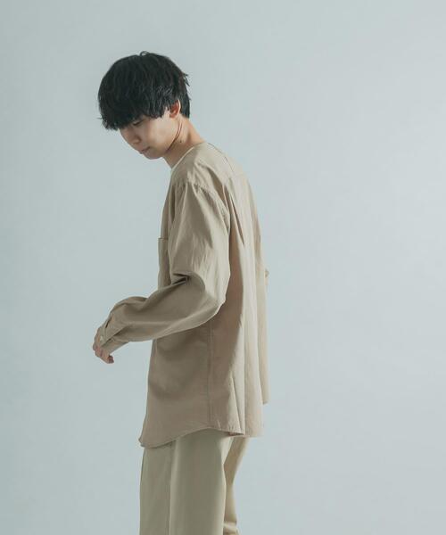 FORK&SPOON(フォークアンドスプーン)の「FORK&SPOON ノーカラーロングスリーブシャツ(シャツ/ブラウス・メンズ・ベージュ系その他/グリーン系その他・4/5)」の22枚目の写真