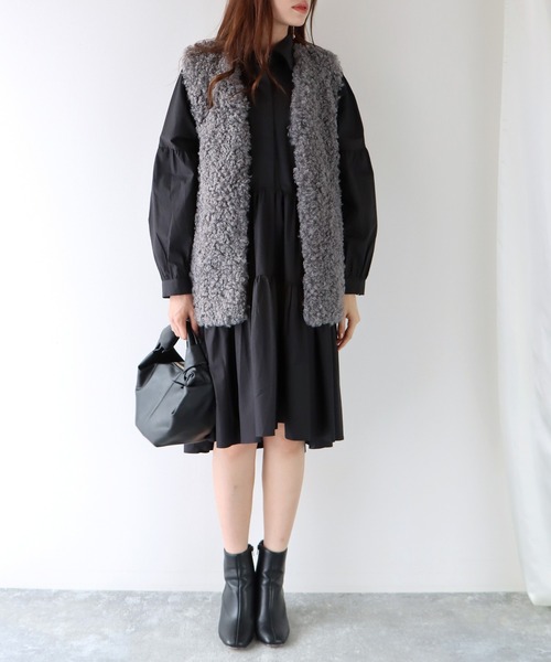 BLUEEAST（ブルーイースト）の「プードルファーベスト（ベスト・レディース・ホワイト/グレー/ベージュ・MEDIUM）」の13枚目の写真