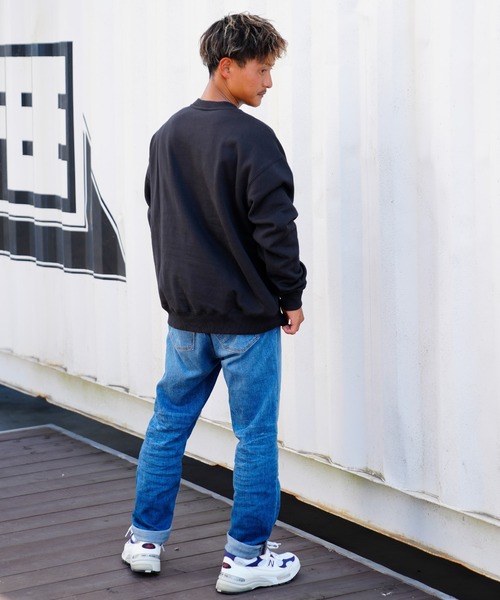 VOLCOM(ボルコム)の「VOLCOM/ボルコム オーバーサイズ クルーネックトレーナー/スウェット A4632208(スウェット・メンズ・ブラック・S/M/L/XL)」の9枚目の写真