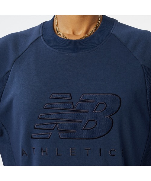NEW BALANCE(ニューバランス)の「NB Athletics スウェットクルー(スウェット・レディース・ホワイト/ネイビー・SMALL/MEDIUM/LARGE/X-LARGE)」の11枚目の写真