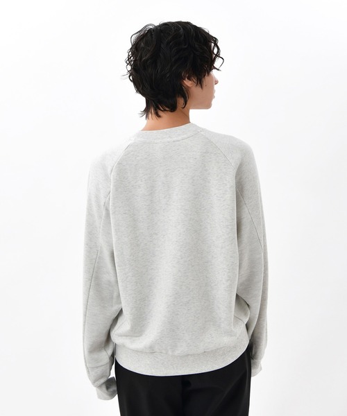 NEW BALANCE(ニューバランス)の「NB Athletics スウェットクルー(スウェット・レディース・ホワイト/ネイビー・SMALL/MEDIUM/LARGE/X-LARGE)」の5枚目の写真