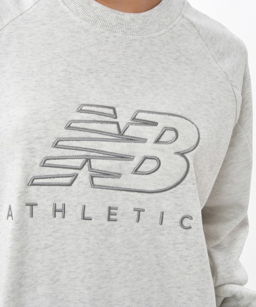 NEW BALANCE(ニューバランス)の「NB Athletics スウェットクルー(スウェット・レディース・ホワイト/ネイビー・SMALL/MEDIUM/LARGE/X-LARGE)」の8枚目の写真