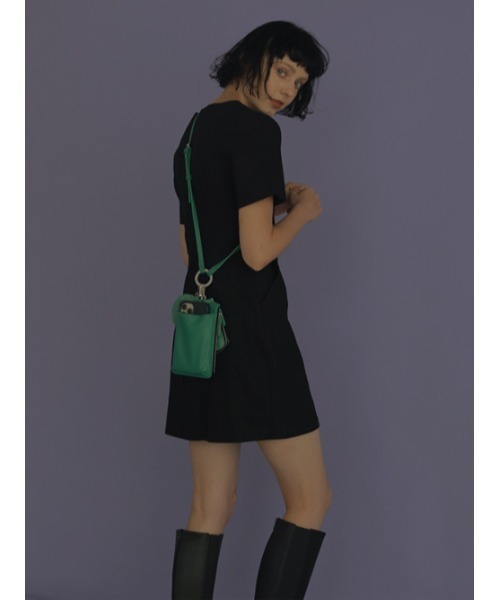 AMAIL（アマイル）の「Compact mature dress（ワンピース・レディース・サックスブルー/ブラック/ベージュ・FREE）」の2枚目の写真