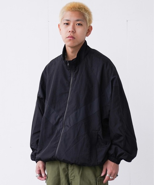 INTER FACTORY（インターファクトリー）の「fuv - military nylon jacket ミリタリーナイロンジャケット　made in INTER FACTORY（ナイロンジャケット・メンズ・ブラック/カーキ/グレー・LARGE/X-LARGE）」の9枚目の写真