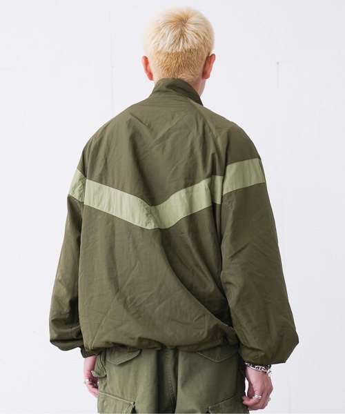 INTER FACTORY（インターファクトリー）の「fuv - military nylon jacket ミリタリーナイロンジャケット　made in INTER FACTORY（ナイロンジャケット・メンズ・ブラック/カーキ/グレー・LARGE/X-LARGE）」の19枚目の写真