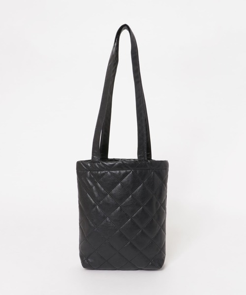 SMELLY(スメリー)の「キルティングミニトート(トートバッグ・レディース・ブラック/アイボリー・-)」の9枚目の写真