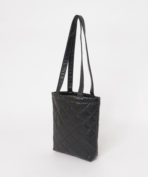 SMELLY(スメリー)の「キルティングミニトート(トートバッグ・レディース・ブラック/アイボリー・-)」の10枚目の写真