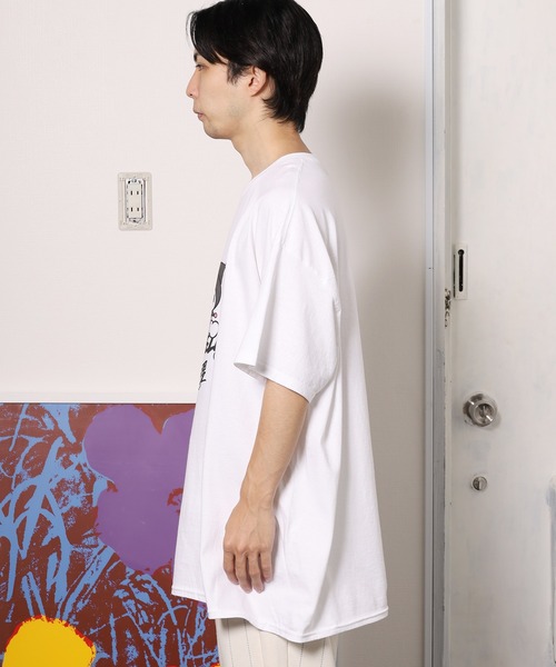 LONELY/論理(ロンリー)の「LONELY(論理)/ロンリー×SANRIO/サンリオ KUROMI TAGGING TEE 半袖Tシャツ(Tシャツ/カットソー・メンズ・ホワイト/ブラック・M/XL/L)」の17枚目の写真