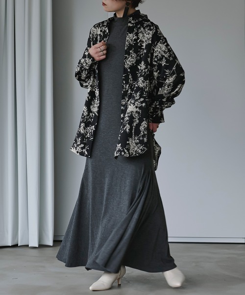 &g'aime(アンジェム)の「【&g'aime】モノクロリーフプリントシャツ(シャツ/ブラウス・レディース・ブラック/クリーム・FREE)」の19枚目の写真