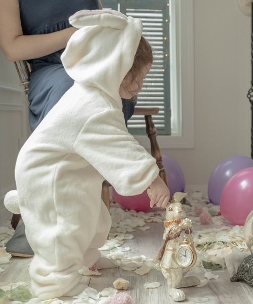 Catherine Cottage（キャサリンコテージ）の「干支ベビーロンパース　2023　うさぎ（ロンパース・キッズ・ベージュ/オフホワイト・70/80/90/95）」の6枚目の写真