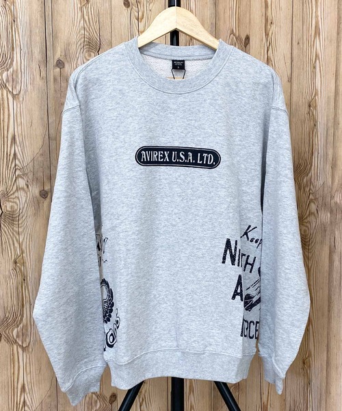 AVIREX（アヴィレックス）の「クラシックスウェット-AVIATION GRAFFITI（スウェット・メンズ・オリーブ/ライトグレー/ネイビー/ブラック・XL/L/XXL/M）」の8枚目の写真