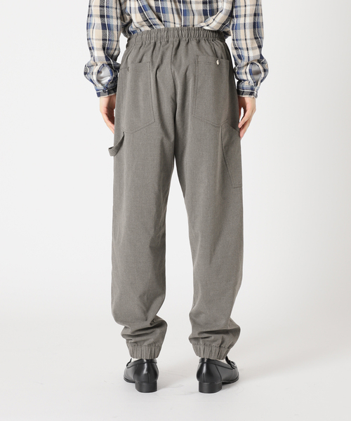 417 EDIFICE（フォーワンセブンエディフィス）の「【HEAR MY NAME / ヒアマイネーム】別注 ペインタージョグパンツ（その他パンツ・メンズ・チャコールグレー/ネイビー・MEDIUM/LARGE）」の5枚目の写真