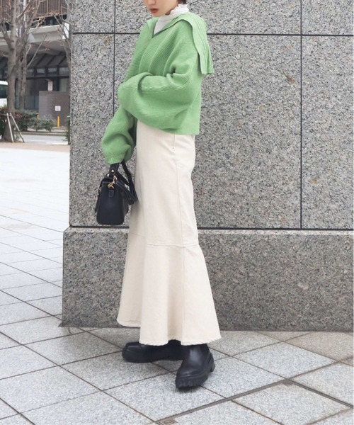 Isn't She?(イズントシー)の「ビッグカラークロップドニット(ニット/セーター・レディース・グリーン/アイボリー/ブラック・FREE)」の7枚目の写真