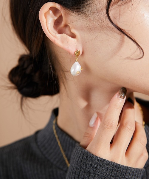 ear PAPILLONNER(イアパピヨネ)の「シルバー925きらりパールピアス(ピアス(両耳用)・レディース・ホワイト・FREE)」の6枚目の写真